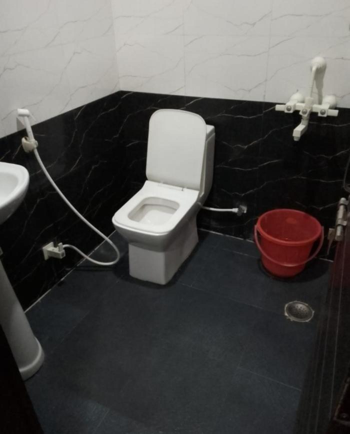 Hotel Aditya Residency Near Sector 63 Metro Station Нойда Экстерьер фото